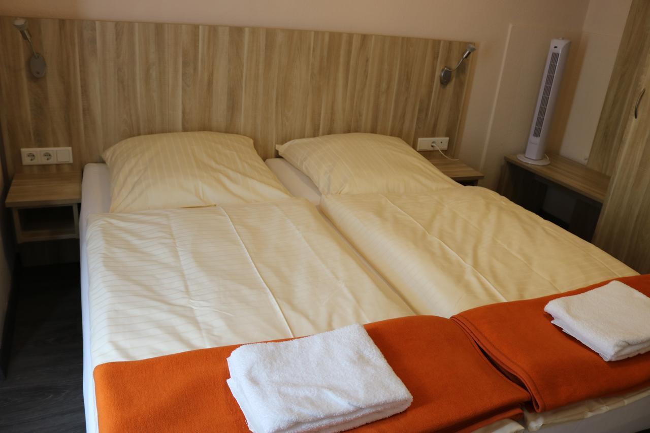 Hotel Paris Düsseldorf Eksteriør bilde